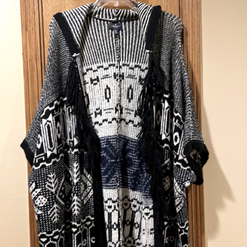 American Eagle OSFA Outerwear Sweater
